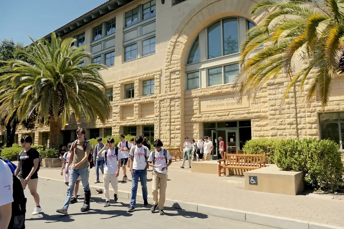 Walking to the next session